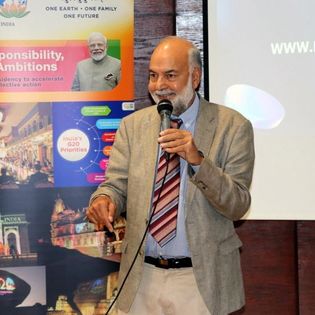 Image hover effect image